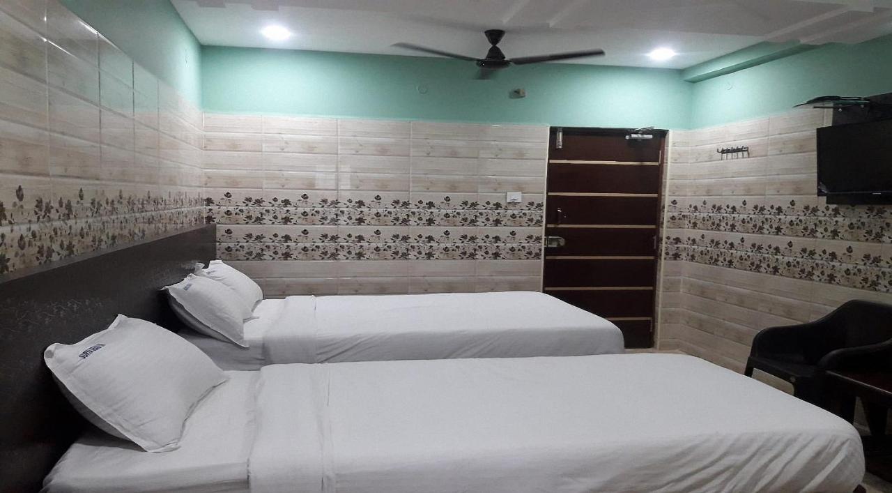 Surya Grand Tiruchanoor Tirupati Exterior photo