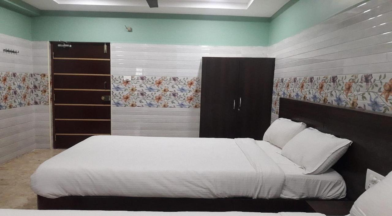 Surya Grand Tiruchanoor Tirupati Exterior photo